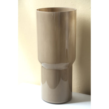 Vase – Massives Glas, Runde Form, Taupe Farbe – Ranzel | PTMD
