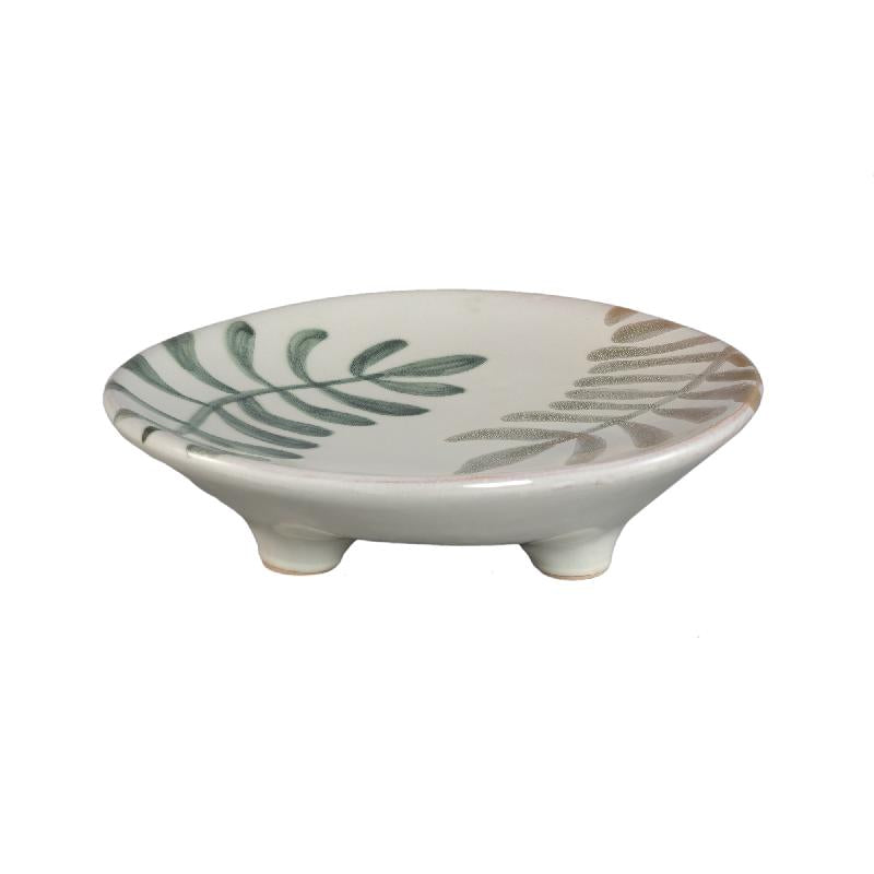 Tray – White Surface, Leaf Pattern, Ceramic Material – Vandy | PTMD