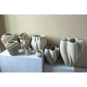 Flowerpot - Beige Color, Three-Dimensional Expansion Design, Cement Material, M - Norma | PTMD