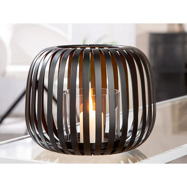 Windlicht – Zeitlose Eleganz, Stimmungsvolles Lichtspiel, Schwarze Akzente, 17 cm - Dogma | Gilde