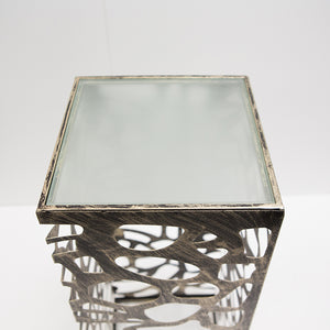 Säule – Organisches Muster, Glas Metall Mix, Antikfinish Oberfläche, 70cm Höhe  - Ellis | Gilde
