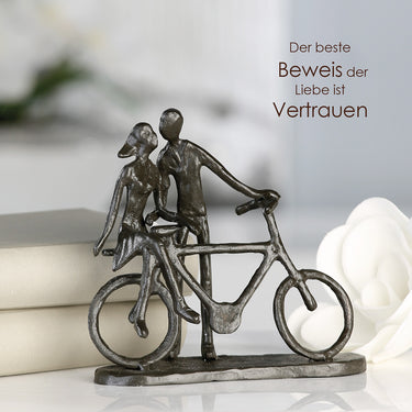 Skulptur – Paarfigur Design, Eisen Material, Fahrradmotiv - Pair on Bike| Gilde