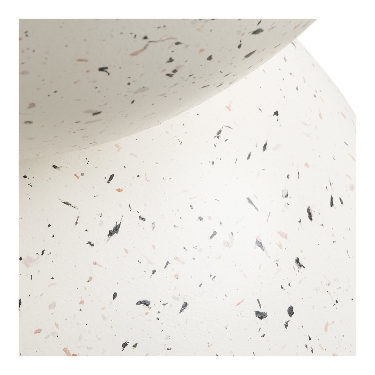 Beistelltisch – Off-White, Terrazzo-Optik, 45 cm hoch - Bonita | House Nordic
