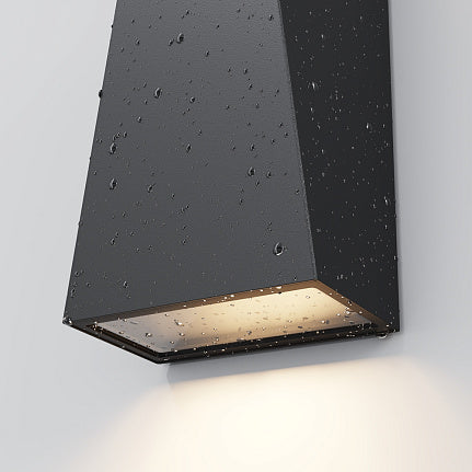 Fassadenbeleuchtung – Schwarzes Finish, Metallgehäuse, IP54 Schutz, 20 cm - Times Square | Maytoni