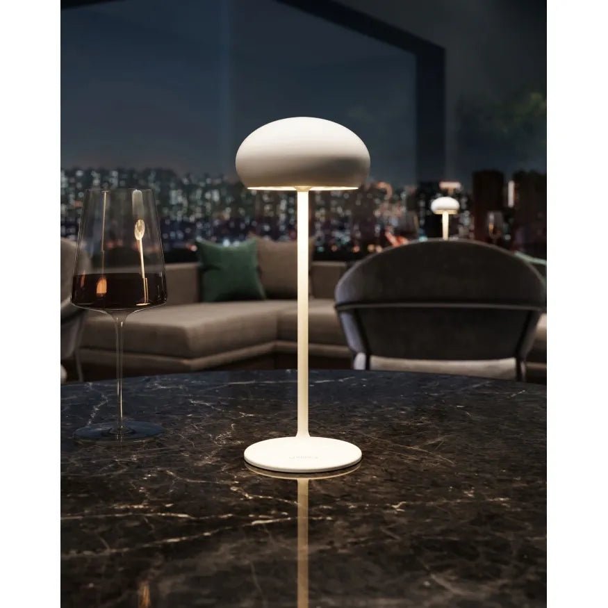 Tischleuchte Wiederaufladbar, 2200–3000K Einstellbares Licht, Touch - Dimmbar mit Memory - Funktion, IP65, 8h Akkulaufzeit – Pebble | Sompex - Esszett Luxury | Stilvolles Wohnen mit Charakter