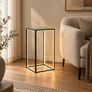 Floor lamp with high-quality metal body, slender design, integrated LED technology – DELUX | Sompex