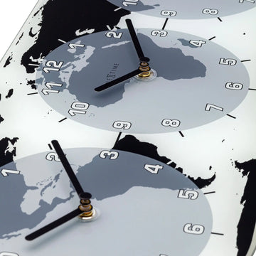 Wanduhr – Drei Zeiten, Globale Anzeige, Klare Glasfront - Mondial | NeXtime