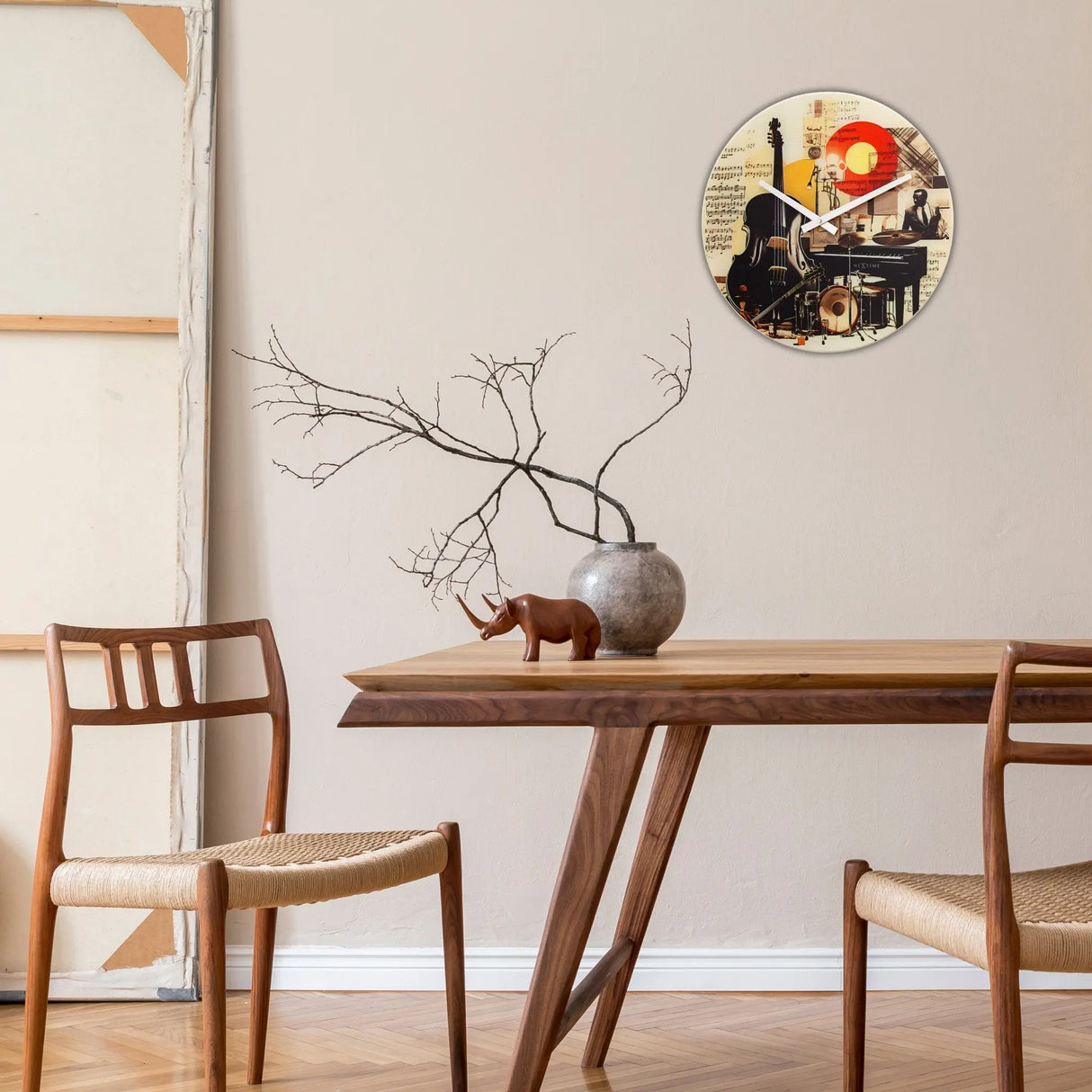 Wanduhr – Buntes Glas, Kräftige Grafik, Stilles Werk - Blues | NeXtime