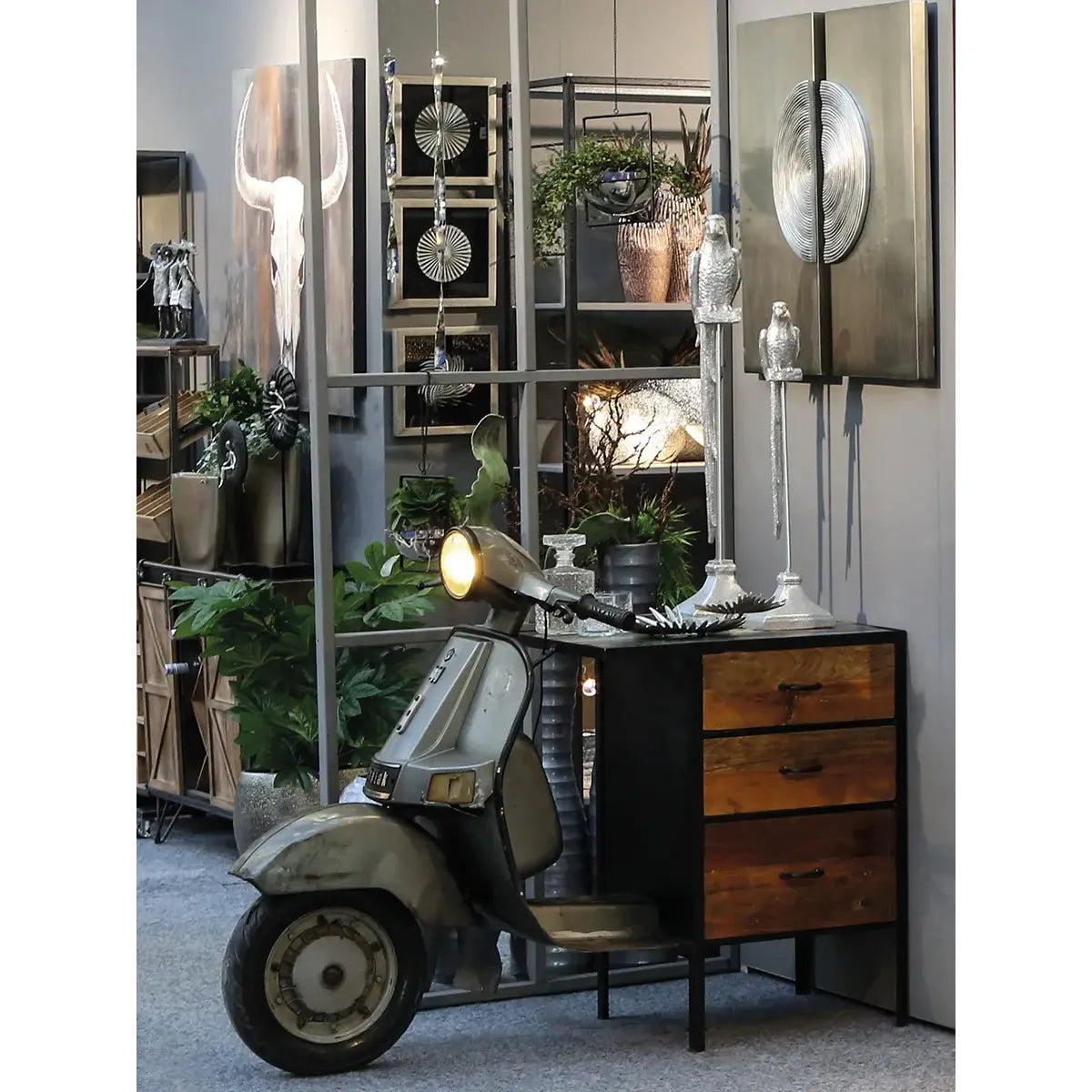 Kommode – Recyceltes Mangoholz, Schwarzes Metall, Antike Struktur, 107 cm - Roller | Gilde