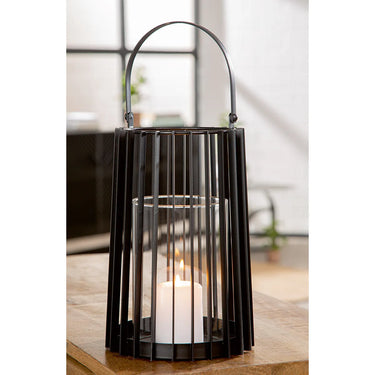 Windlicht – Schwarzes Metall, Mattes Finish, Bügelgriff Design, 40cm Höhe - Porta | Gilde