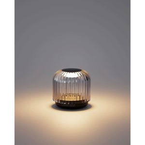 Tischleuchte – Kabelloses Design, Kristallglas Optik, Stufenlos Dimmbar - Grenelle | ELLE Decoration