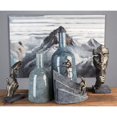 Skulptur – Matte Oberfläche, Strukturierte Form, Bronzene Optik - Racing | Gilde