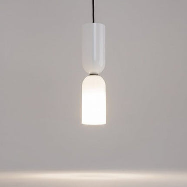 Pendelleuchte Moderner Metall - und Glas - Akzent in Weiß mit elegantem Schirmdesign – Memory | Maytoni - Esszett Luxury | Stilvolles Wohnen mit Charakter