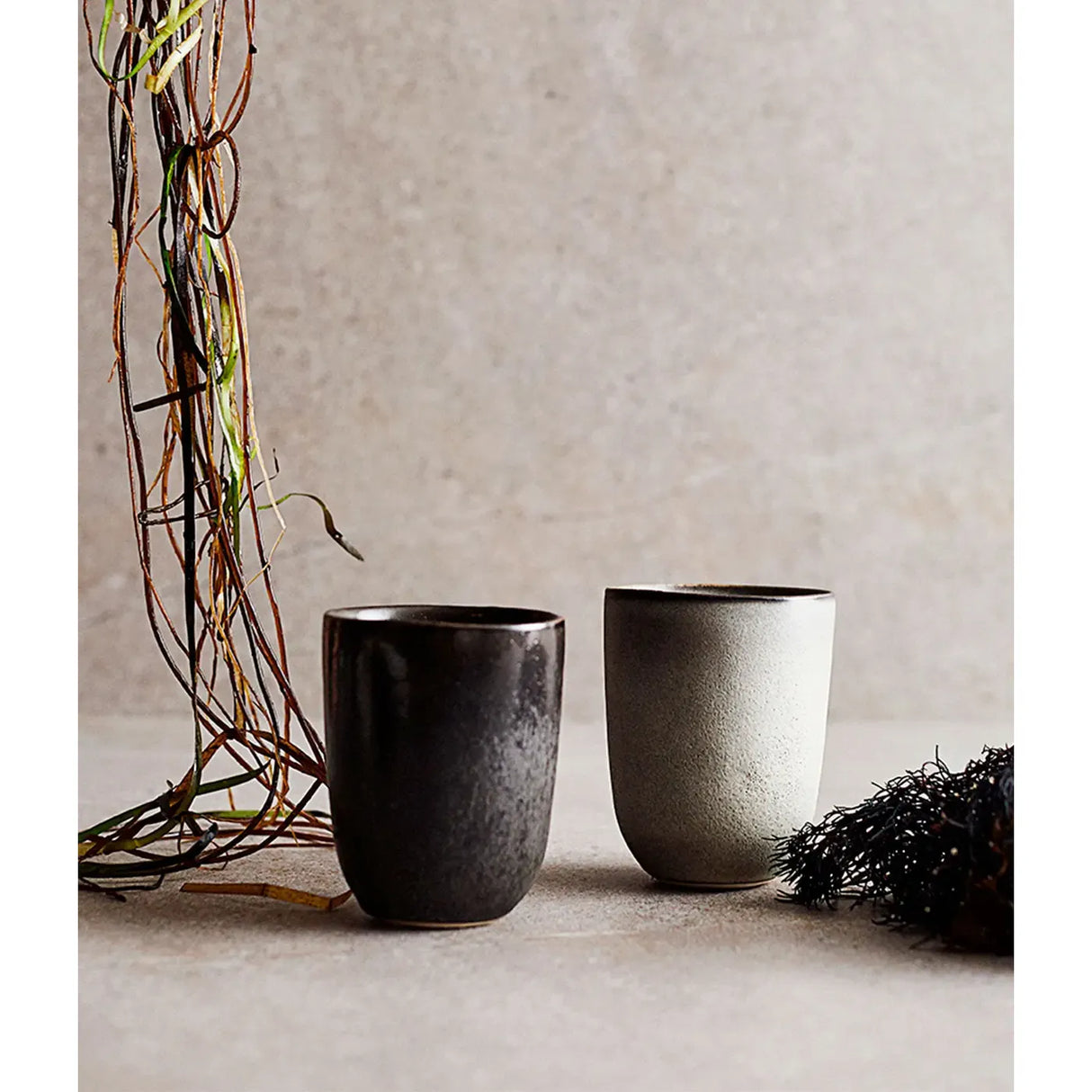Tasse – Reaktive Glasur, Organische Form, Zeitloses Design - Mame | Muubs