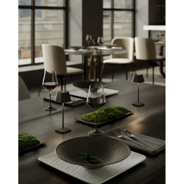 Tischleuchte Touch - Dimmer, IP65 Aluminium, Ladestation inklusive - Neapel Micro RC | Villeroy & Boch - Esszett Luxury | Stilvolles Wohnen mit Charakter