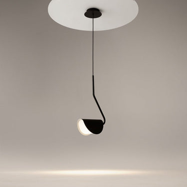 Pendelleuchte Minimalistischer Metall - und Acryl - Akzent mit elegantem Schirmdesign – Mollis | Maytoni - Esszett Luxury | Stilvolles Wohnen mit Charakter