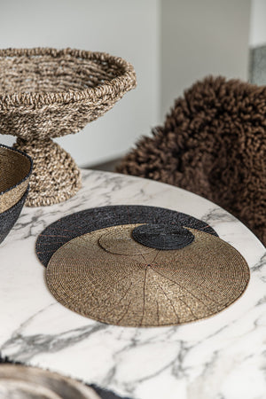 Tischset – Perlenmaterial, Boho Stil, Schwarze Farbe – Beaded | Bazar Bizar Antwerp