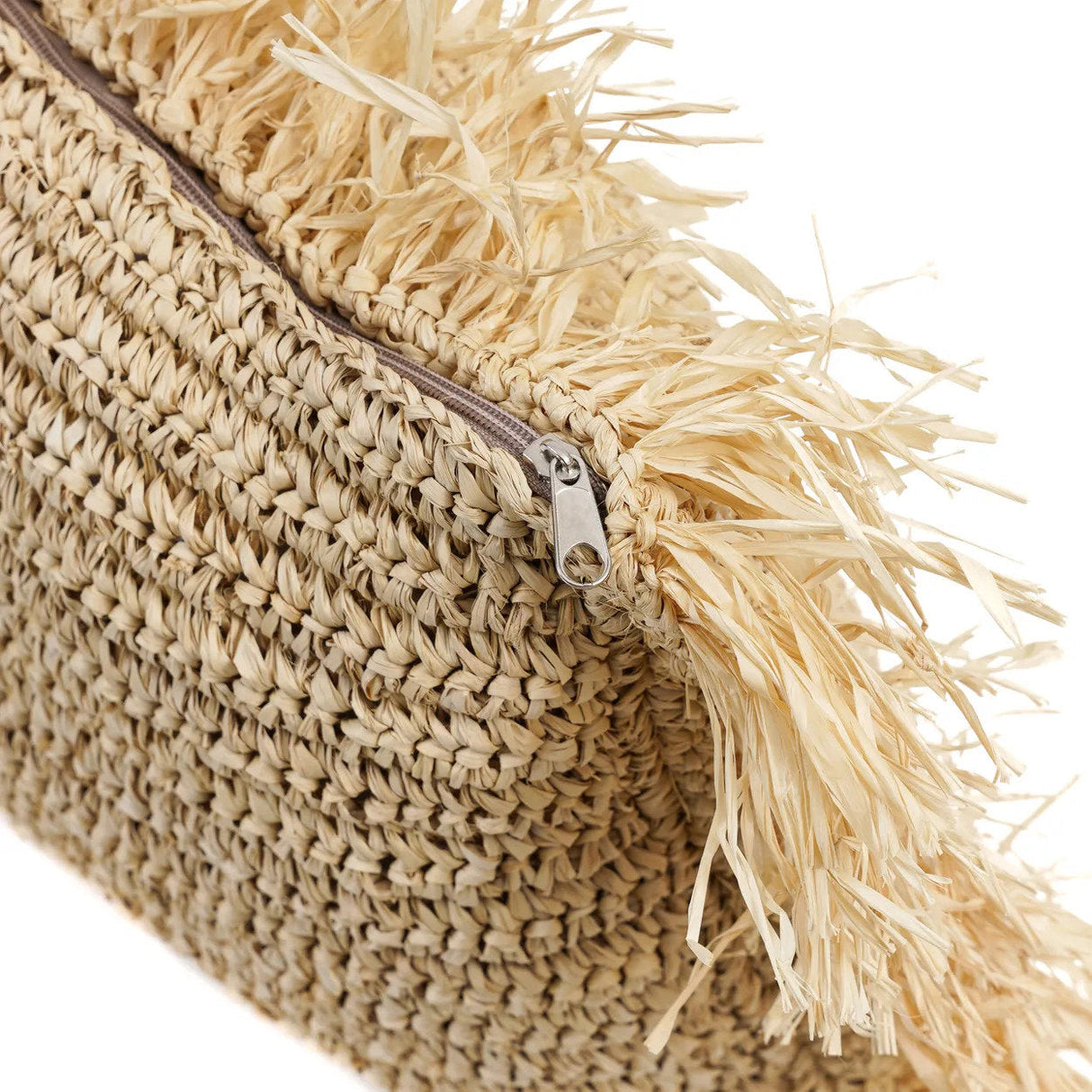 Pillow Cover – Handwoven Raffia, Natural Texture, Boho Design – Raffia | Bazar Bizar Antwerp