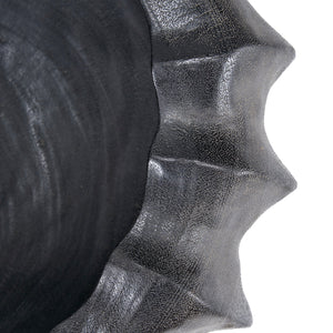 Schale – Mangoholz Material, Gewellte Form, Schwarze Farbe – Kuro Kabocha | Bazar Bizar Antwerp