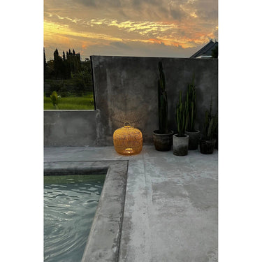 Pendant Lamp – Hand-Braided Rattan, Sculptural Shape, Open Weave Structure, L – Batu Bolong | Bazar Bizar Antwerp