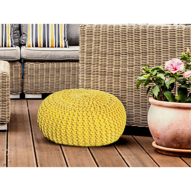 Sitzpouf aus 100 % recyceltem Kunststoff, wasserfest, leicht formstabil gefüllt | MVG Voglrieder