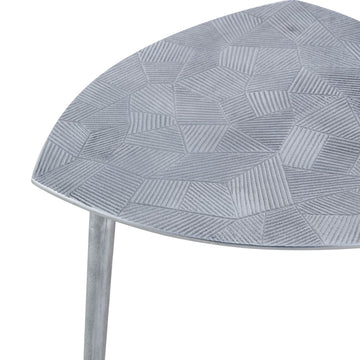 Beistelltisch – Aluminium, Silber Finish, Dreieck Design - Alster | MVG Voglrieder