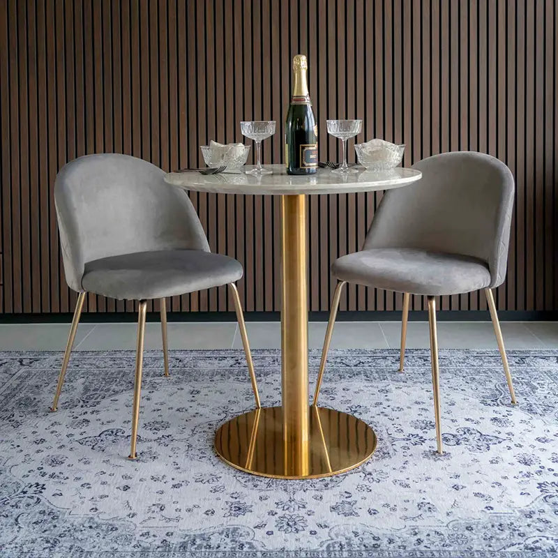 Esszimmerstuhl – Grauer Samtbezug, Messingoptik Beine, Elegantes Design – Geneve | House Nordic