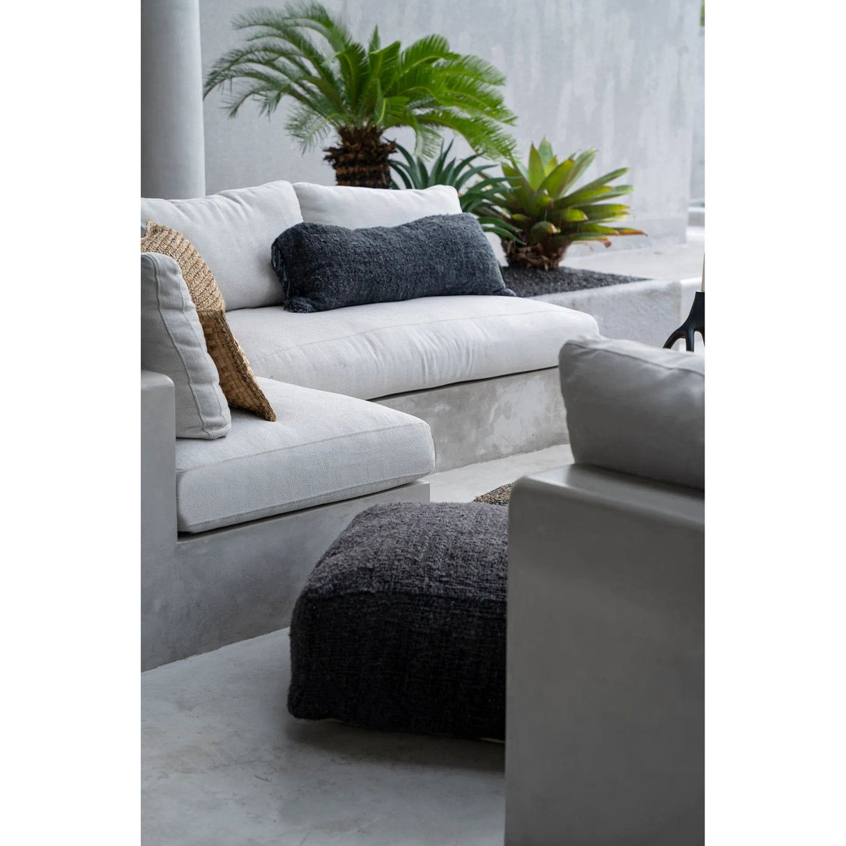 Kissenbezug – Baumwolle Material, Boho Stil, Schwarz Marine Ton, 35x100 cm - Oh My Gee | Bazar Bizar Antwerp