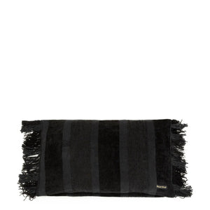 Kissenbezug – Samt Material, Boho Stil, Schwarzer Ton, 30x50 cm - Oh My Gee | Bazar Bizar Antwerp