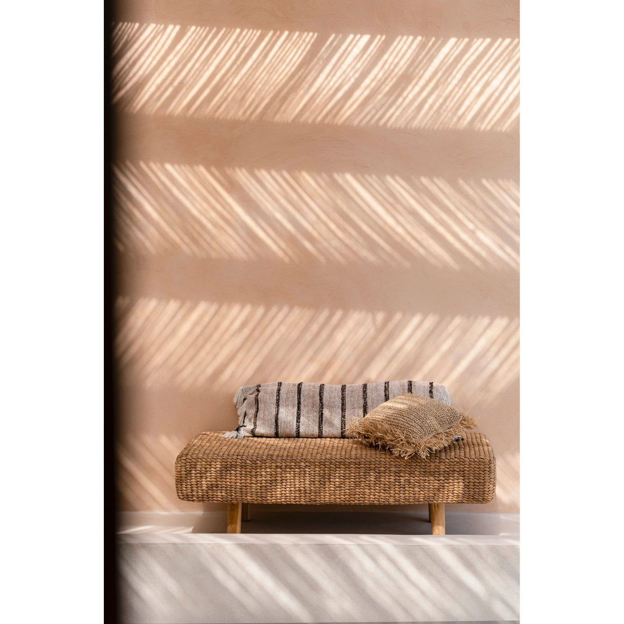 Kissenbezug – Weiche Baumwolle, Gestreiftes Design, Boho Stil, 34x100 cm – Oh My Gee | Bazar Bizar Antwerp