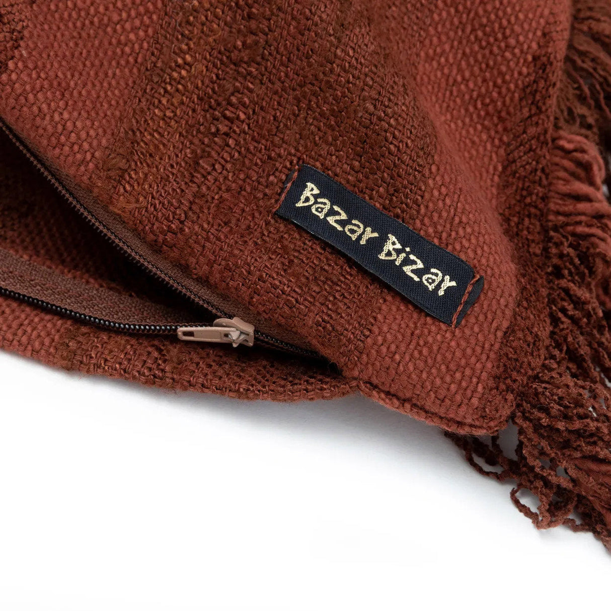 Kissenbezug – Samt Material, Boho Stil, Burgunder Ton, 30x50 cm - Oh My Gee | Bazar Bizar Antwerp