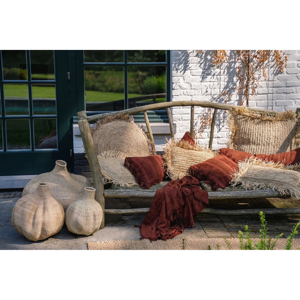 Kissenbezug – Samt Material, Boho Stil, Burgunder Ton, 30x50 cm - Oh My Gee | Bazar Bizar Antwerp