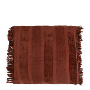 Kissenbezug – Samt Material, Boho Stil, Burgunder Ton, 60x60 cm - Oh My Gee | Bazar Bizar Antwerp