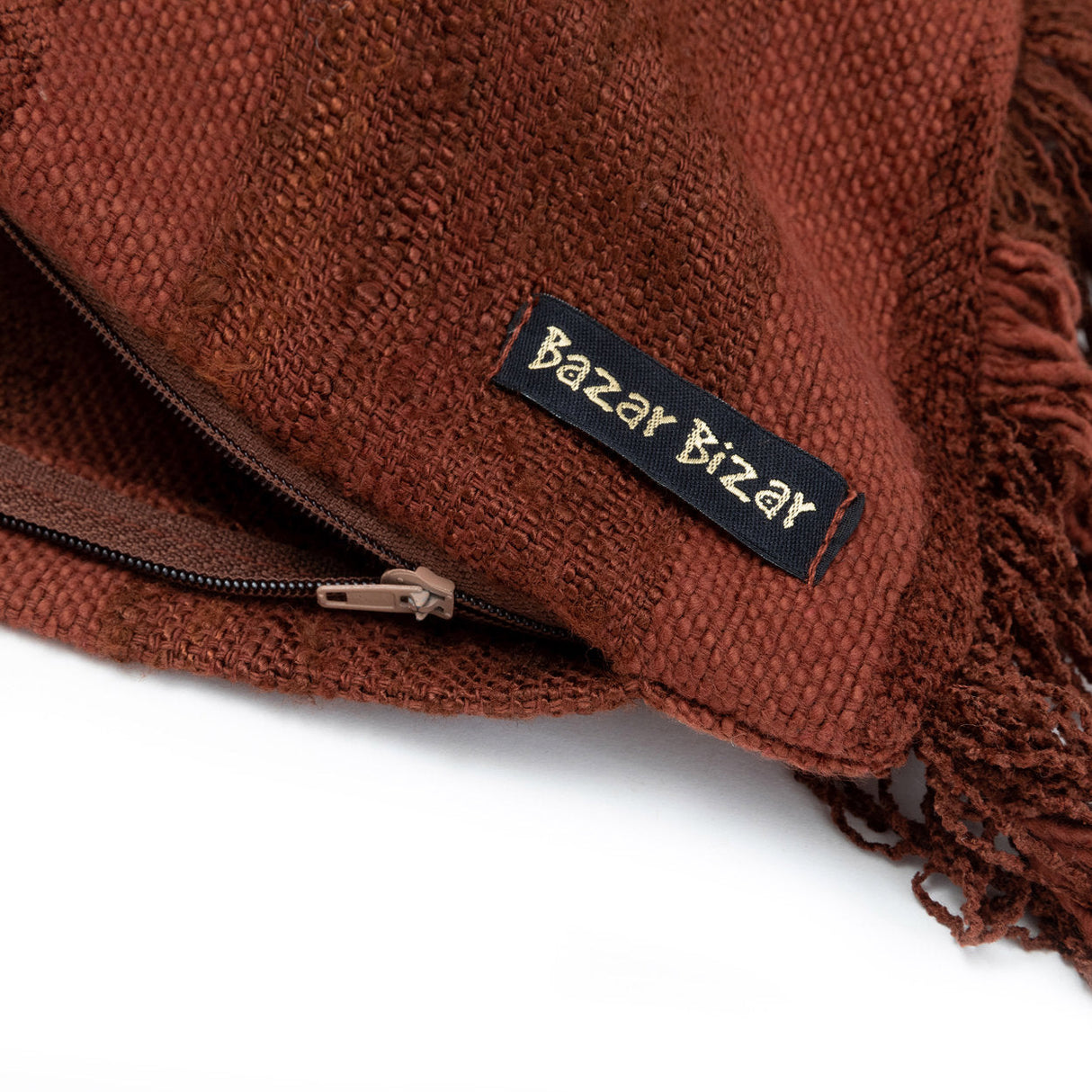 Kissenbezug – Samt Material, Boho Stil, Burgunder Ton, 60x60 cm - Oh My Gee | Bazar Bizar Antwerp