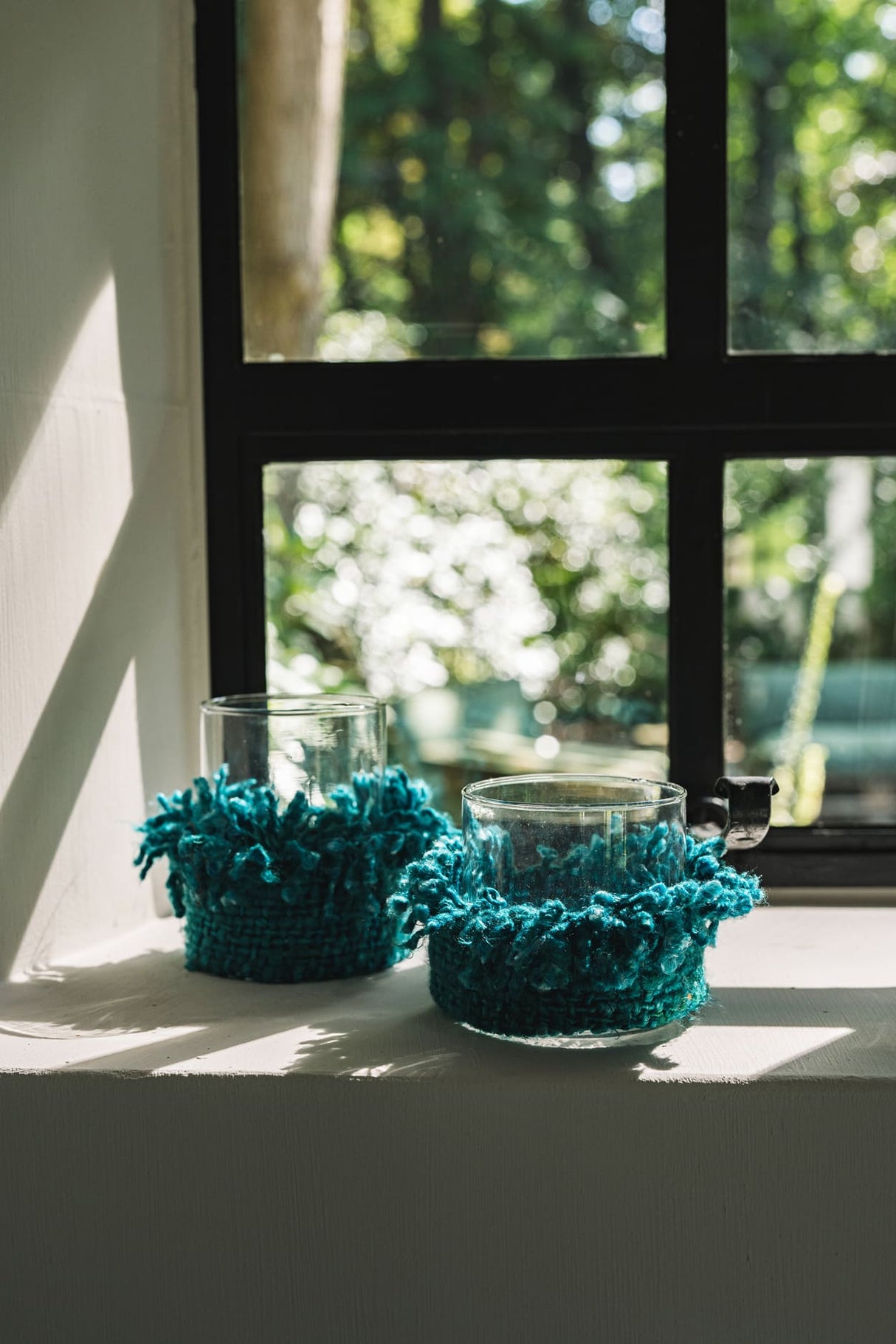 Kerzenhalter – Baumwollmaterial, Gestricktes Design, Dekorativer Glasbehälter, M – Oh My Gee | Bazar Bizar Antwerp