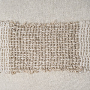 Kissenbezug – Weiches Leinen, Natürliches Design, Gewebte Struktur - Linen Threads | Bazar Bizar Antwerp