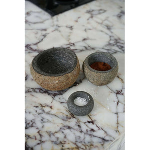 Bowl – Solid Stone, Polished Surface, Organic Shape, M – River Stone | Bazar Bizar Antwerp