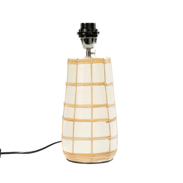Table lamp – Terracotta base, Rattan lattice, Grass shade – Molokai | Bazar Bizar Antwerp