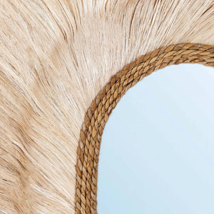 Spiegel – Natürliches Abacagras, Küstennahes Design, Geschwungene Bogenform, L - La Principessa | Bazar Bizar Antwerp