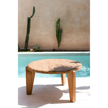 Couchtisch – Recyceltes Teakholz, Rustikale Optik, Dreibein Design, L – Wabi Sabi | Bazar Bizar Antwerp