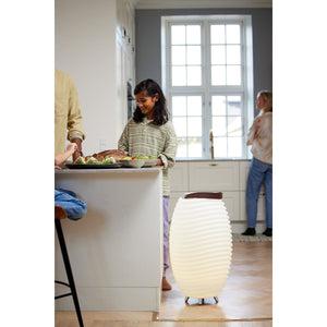 Tischleuchte mit 3-in-1-Funktion, Bluetooth-Lautsprecher und Weinkühler – Synergy 65 | Kooduu