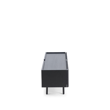 TV-Lowboard – Schräges Eichenlamellen-Design, Soft-Close-Scharniere, Kabelmanagement-Öffnungen – Louvre | Njordec