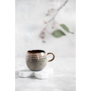 Espressotasse – Steinzeugmaterial, Strukturierte Glasur, Ergonomischer Henkel, S – Comporta | Bazar Bizar Antwerp