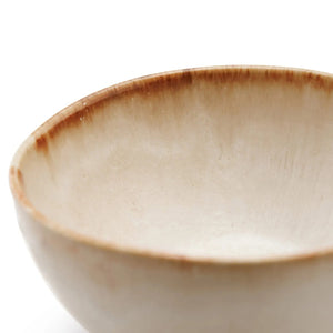 Schale – Steingutmaterial, Einzigartiges Design, Weiße Farbe, S – Cascais | Bazar Bizar Antwerp