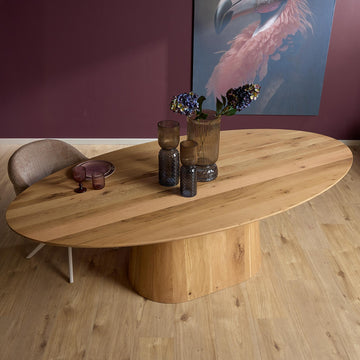 Dining Table – Natural Finish, Oak Wood Material, Oval Design – Riga | Starfurn