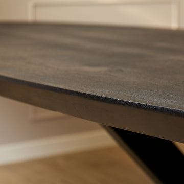 Esszimmertisch - Mangoholz Schwarz, Ovale Form, Matrix Gestell, 160 cm – Brandy | Starfurn