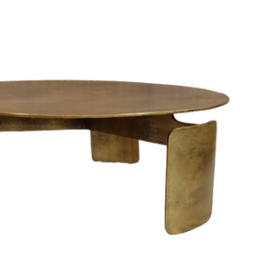 Coffee Table – Round Shape, Aluminum Surface, Gold Finish – Darwin | Starfurn