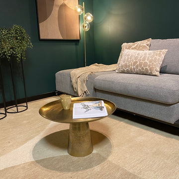 Couchtisch – Aluminium Material, Rundes Design, Antik Goldfinish, L – Daisy | Starfurn