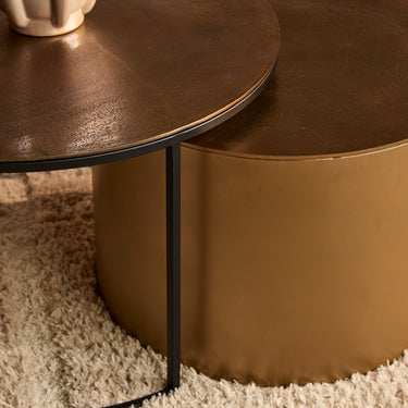 Couchtisch – Gold Aluminium, Runde Form, Zweier Set – Luna | Starfurn