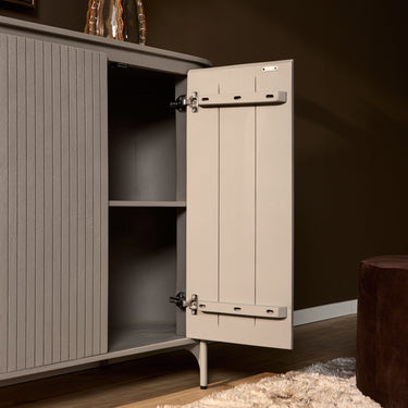 Schrank – Taupe Oberfläche, Vertikale Latten, Mangoholz – Solana | Starfurn